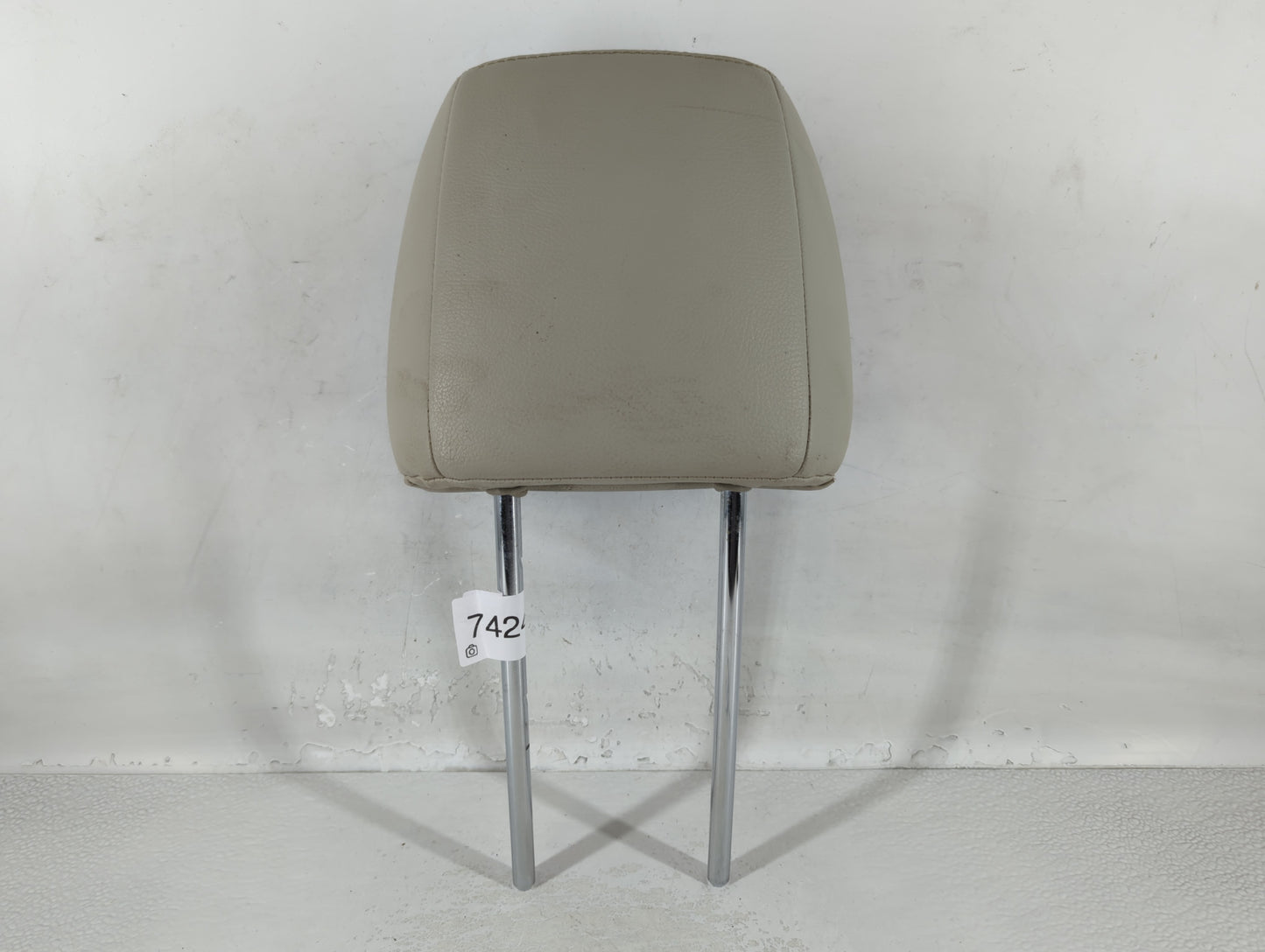 2014 Subaru Legacy Headrest Head Rest Front Driver Passenger Seat Fits OEM Used Auto Parts - Oemusedautoparts1.com