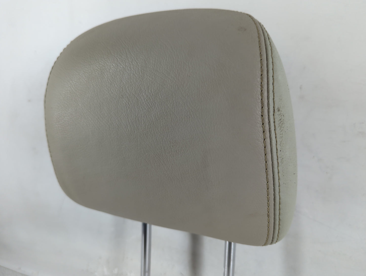 2013-2014 Subaru Legacy Headrest Head Rest Front Driver Passenger Seat Fits Fits 2013 2014 OEM Used Auto Parts - Oemusedauto