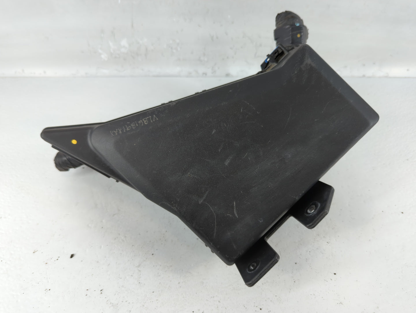 2010-2014 Subaru Legacy Fusebox Fuse Box Panel Relay Module P/N:MB503202B Fits Fits 2010 2011 2012 2013 2014 OEM Used Auto P
