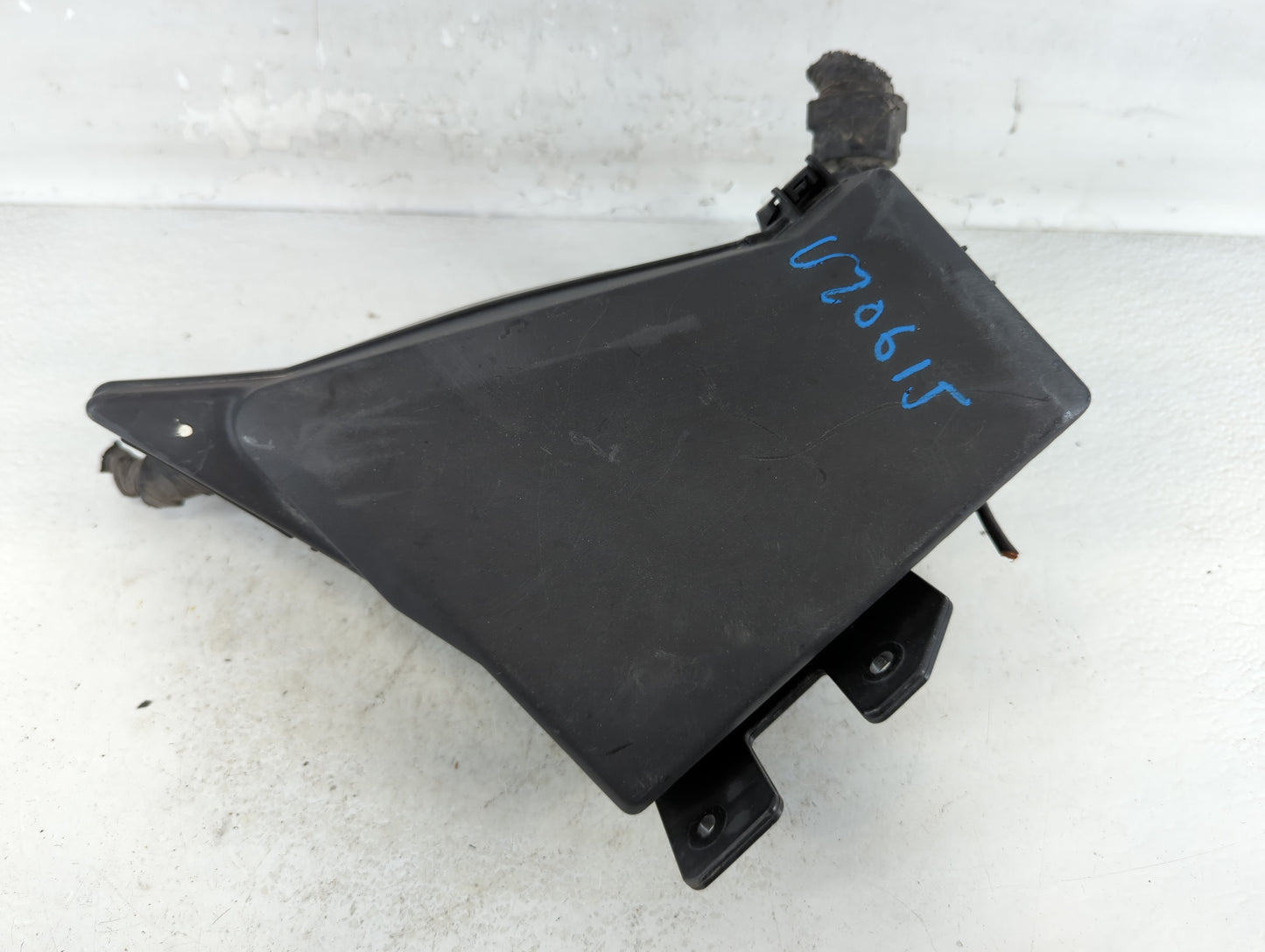 2010-2014 Subaru Legacy Fusebox Fuse Box Panel Relay Module P/N:MB503202B Fits Fits 2010 2011 2012 2013 2014 OEM Used Auto P