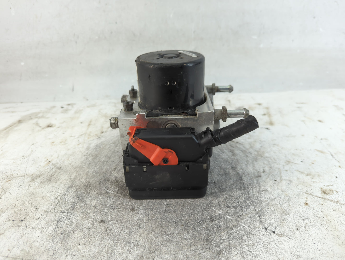 2013-2014 Subaru Legacy ABS Pump Control Module Replacement P/N:27536AJ03B Fits Fits 2013 2014 OEM Used Auto Parts - Oemused