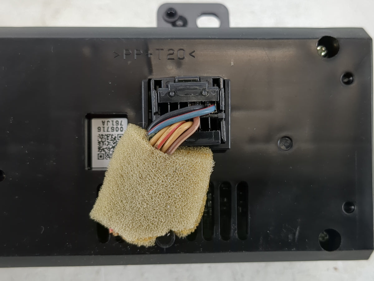 Subaru Xv Information Radio Display Screen 1126285 - Oemusedautoparts1.com