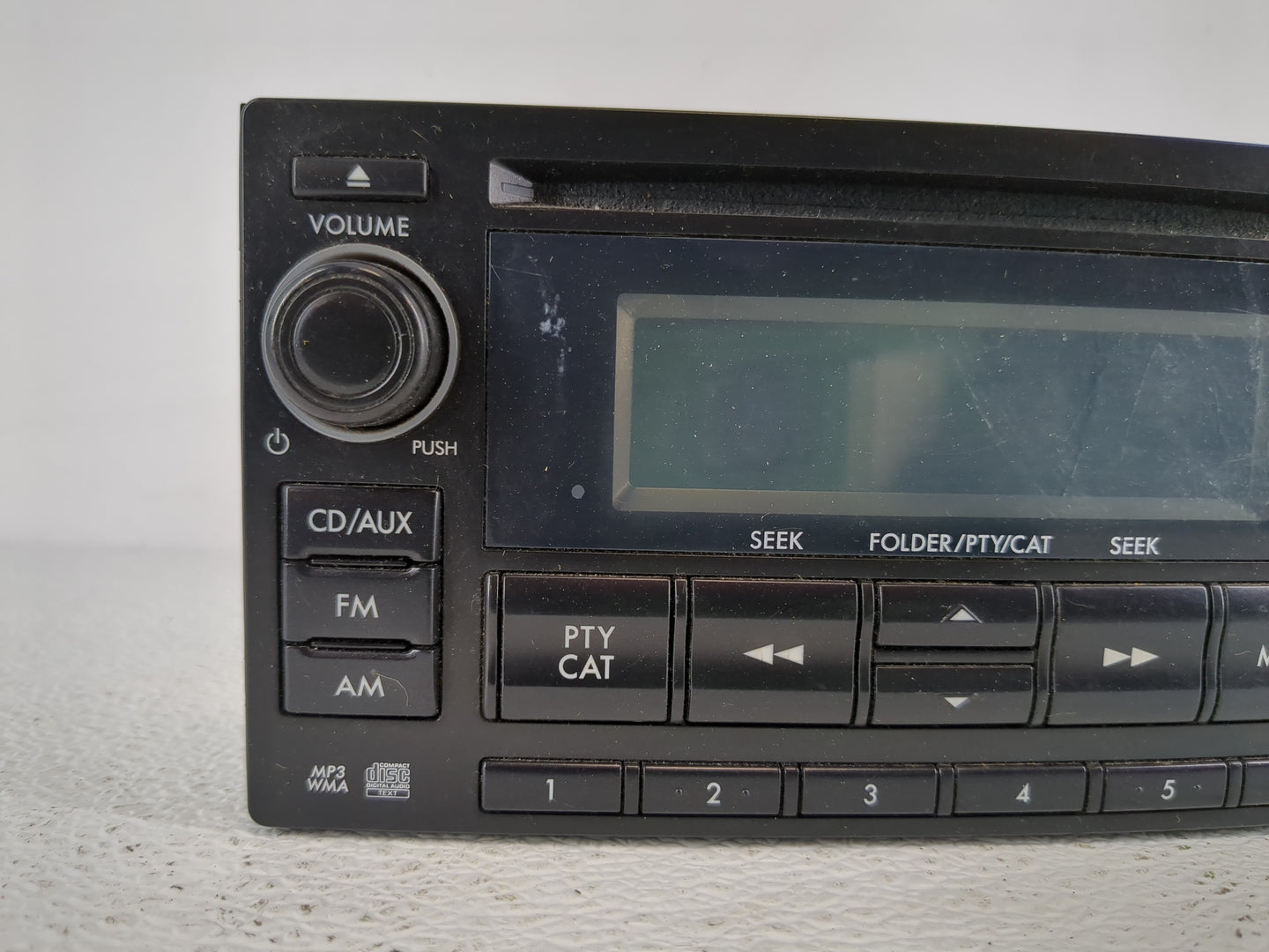 2013-2014 Subaru Xv Radio AM FM Cd Player Receiver Replacement P/N:86201FJ620 Fits Fits 2012 2013 2014 OEM Used Auto Parts -