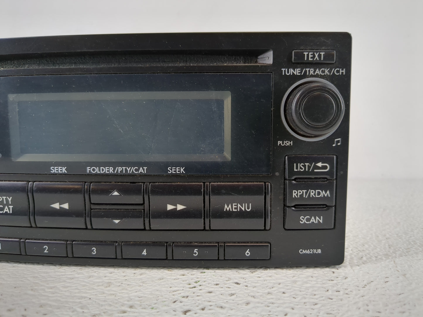 2013-2014 Subaru Xv Radio AM FM Cd Player Receiver Replacement P/N:86201FJ620 Fits Fits 2012 2013 2014 OEM Used Auto Parts -