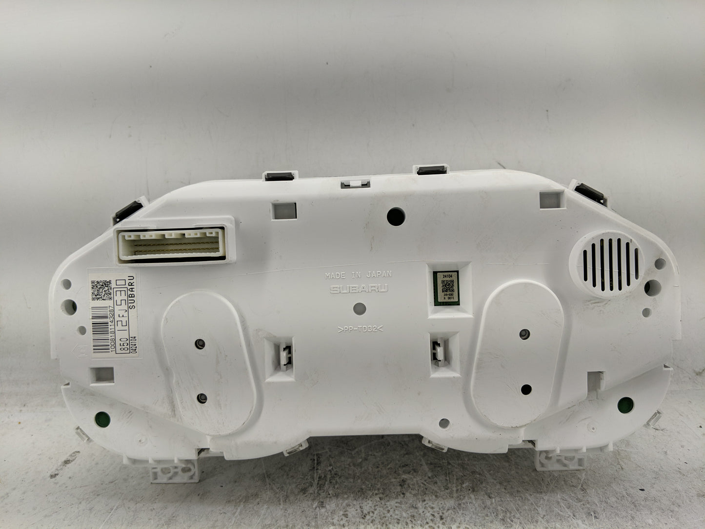 2014 Subaru Xv Instrument Cluster Speedometer Gauges Fits OEM Used Auto Parts - Oemusedautoparts1.com