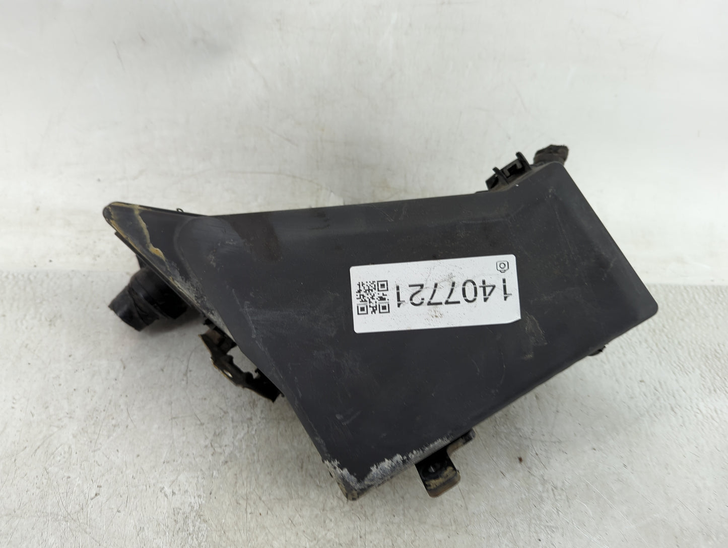 2013-2014 Subaru Xv Fusebox Fuse Box Panel Relay Module Fits Fits 2012 2013 2014 OEM Used Auto Parts - Oemusedautoparts1.com