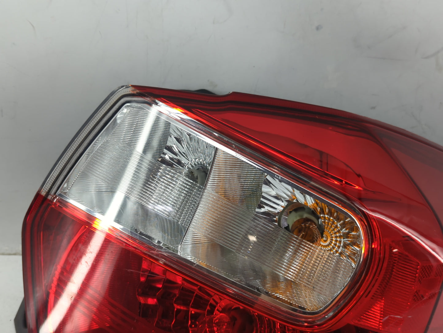 2013-2015 Subaru Xv Tail Light Assembly Passenger Right OEM P/N:84201-FJ060 Fits Fits 2012 2013 2014 2015 2016 OEM Used Auto