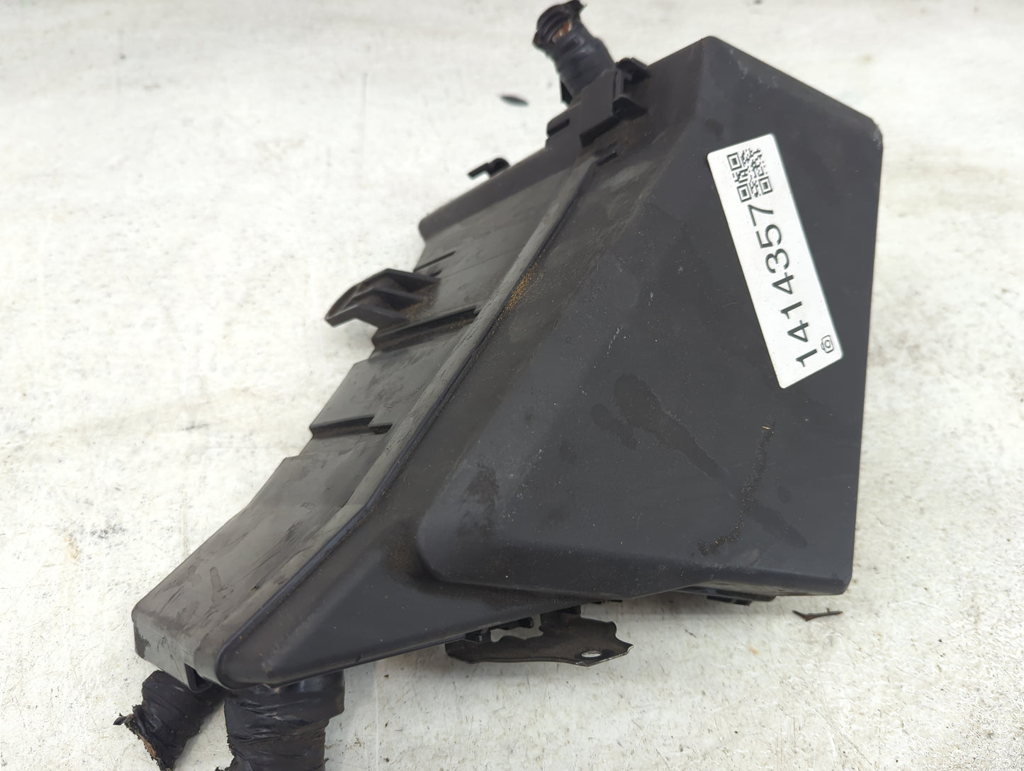 2013-2014 Subaru Xv Fusebox Fuse Box Panel Relay Module Fits Fits 2012 2013 2014 OEM Used Auto Parts - Oemusedautoparts1.com