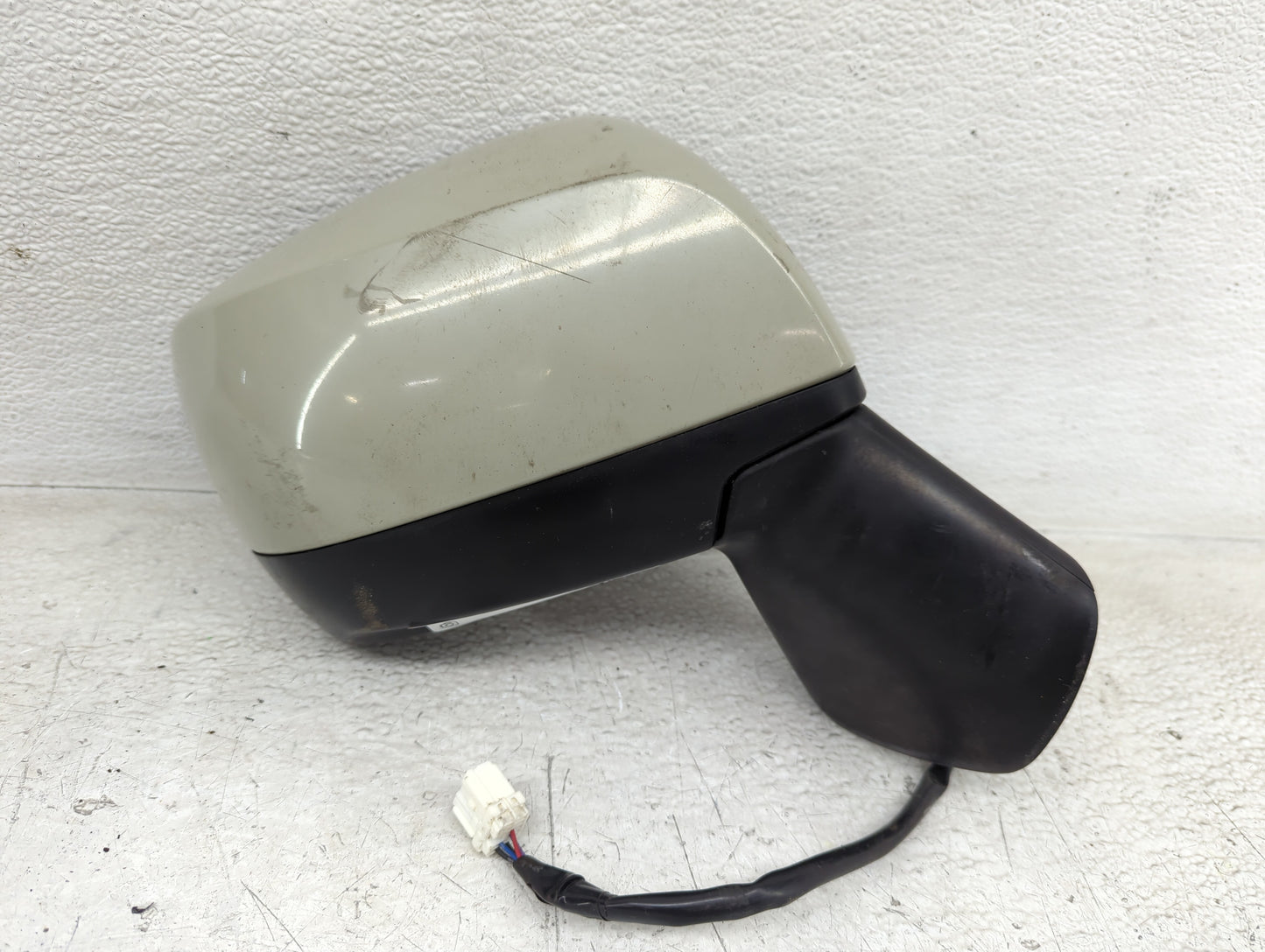 2013-2014 Subaru Xv Passenger Side View Mirror - Right Door Mirror OEM Used - Oemusedautoparts1.com
