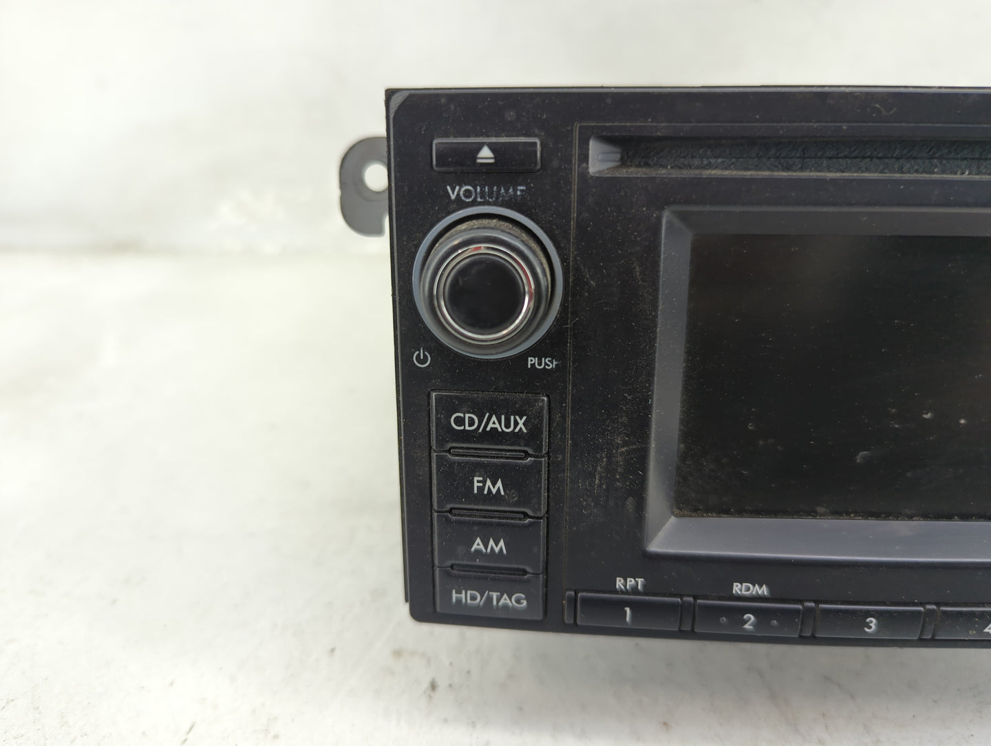 2013-2014 Subaru Xv Radio AM FM Cd Player Receiver Replacement P/N:86201FJ630 PF-3391A-A, CM631UD Fits Fits 2012 2013 2014 O