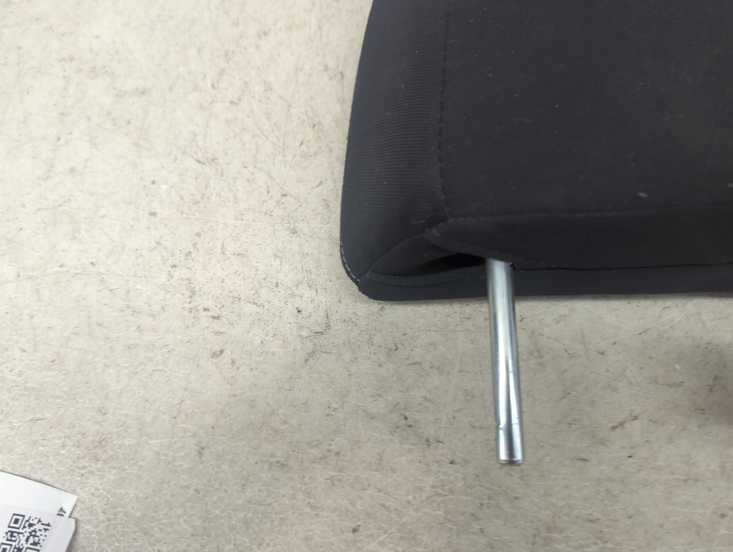 2014 Subaru Xv Headrest Head Rest Front Driver Passenger Seat Fits OEM Used Auto Parts - Oemusedautoparts1.com