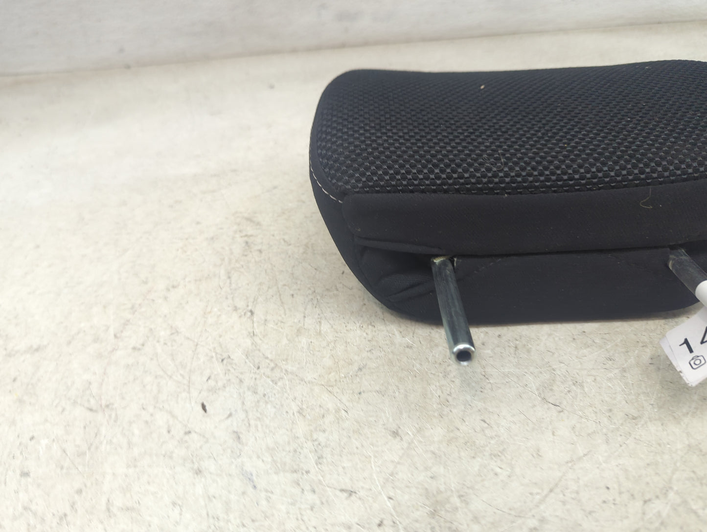 2014 Subaru Xv Headrest Head Rest Rear Seat Fits OEM Used Auto Parts - Oemusedautoparts1.com