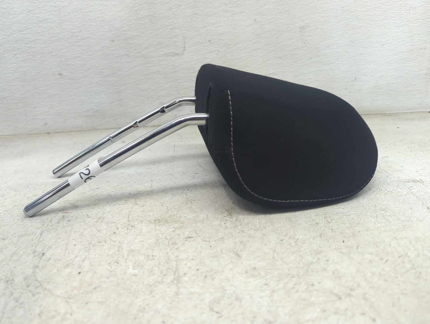 2014 Subaru Xv Headrest Head Rest Rear Seat Fits OEM Used Auto Parts - Oemusedautoparts1.com