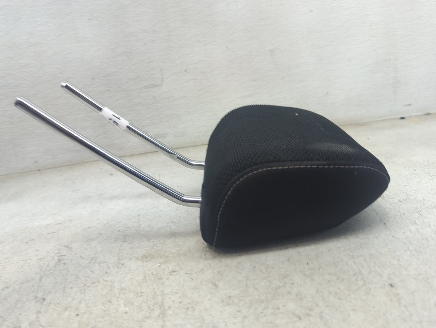2014 Subaru Xv Headrest Head Rest Rear Seat Fits OEM Used Auto Parts - Oemusedautoparts1.com