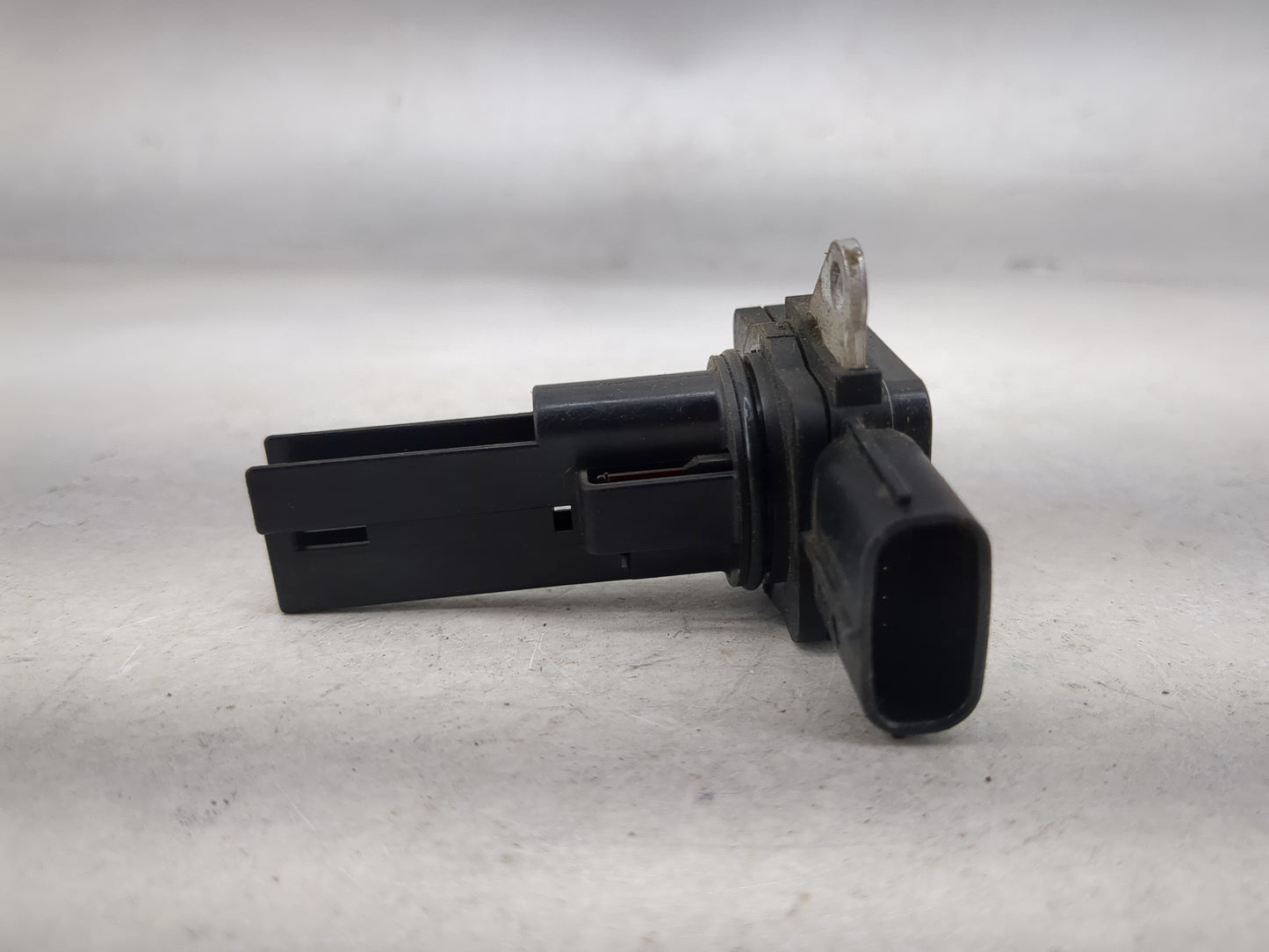 Subaru Xv Mass Air Flow Meter Maf 1485759 - Oemusedautoparts1.com