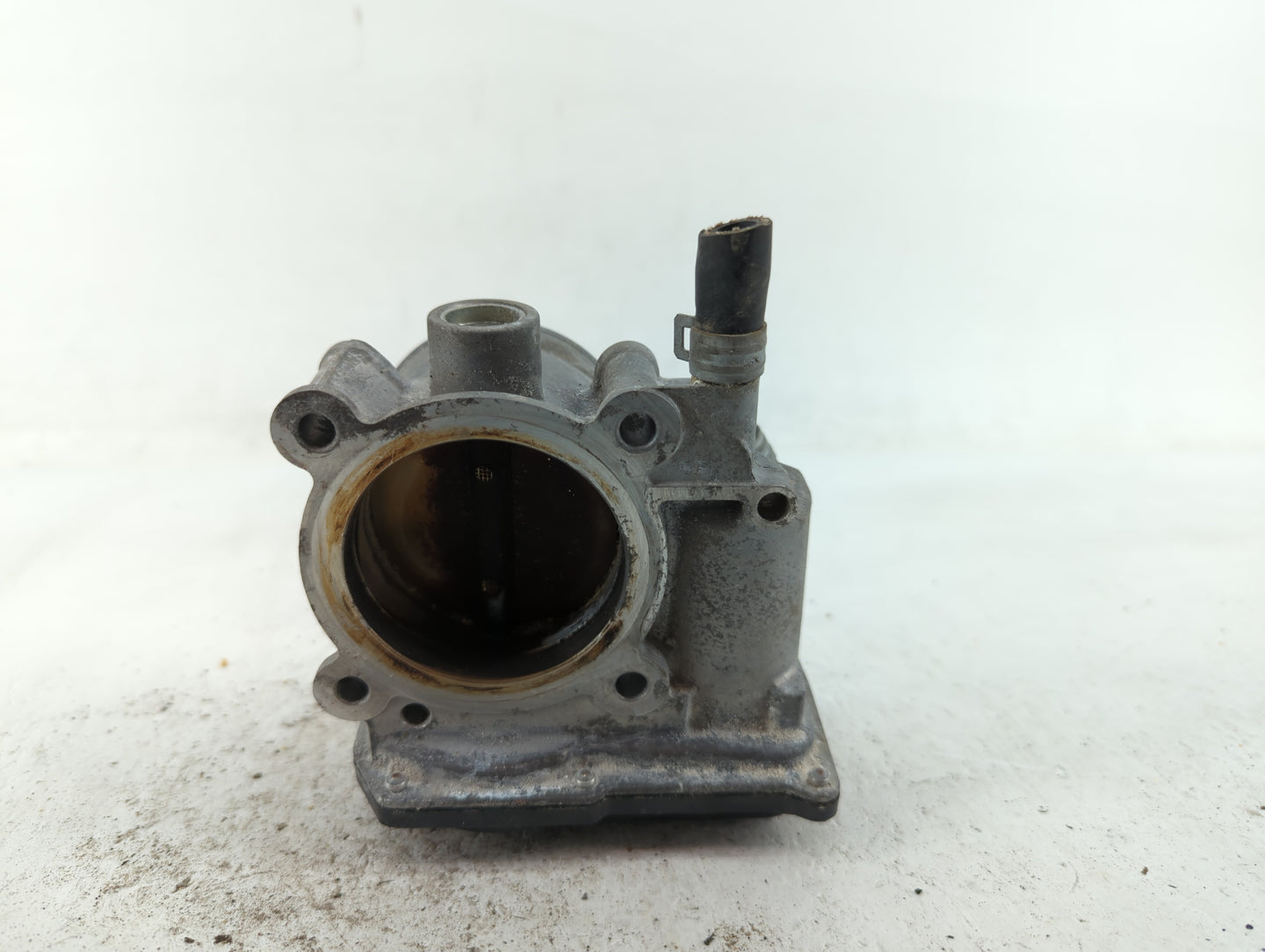 2013-2015 Subaru Xv Throttle Body P/N:16112AA380 Fits Fits 2011 2012 2013 2014 2015 2016 2017 2018 OEM Used Auto Parts - Oem