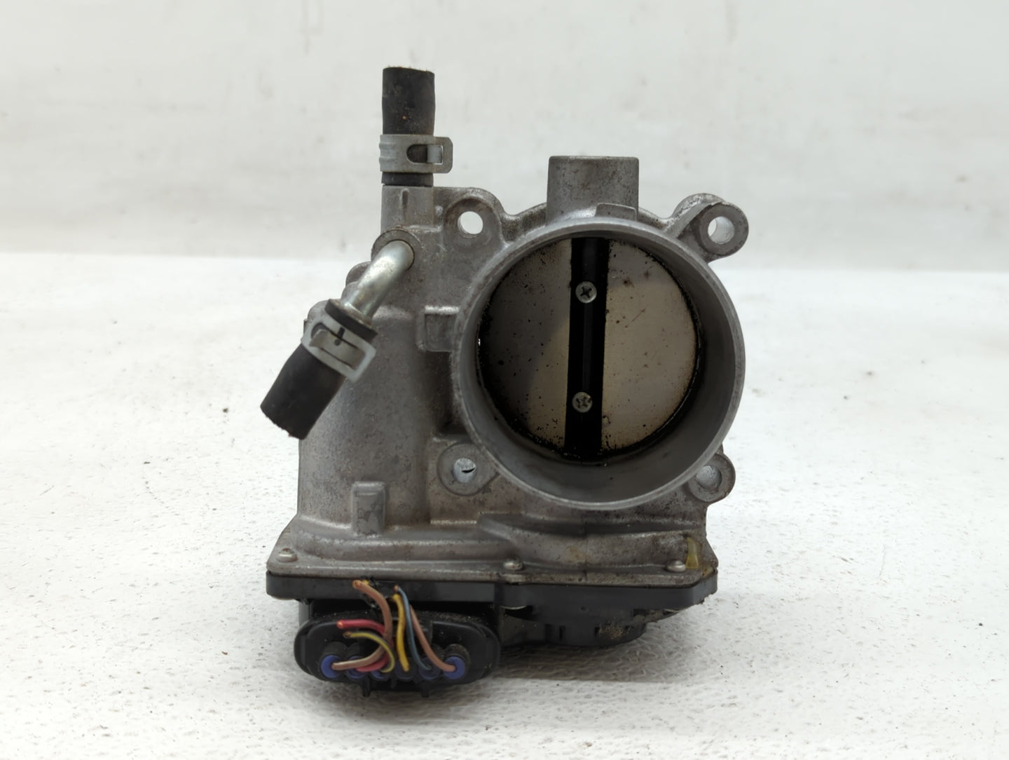2013-2015 Subaru Xv Throttle Body P/N:16112AA380 Fits Fits 2011 2012 2013 2014 2015 2016 2017 2018 OEM Used Auto Parts - Oem