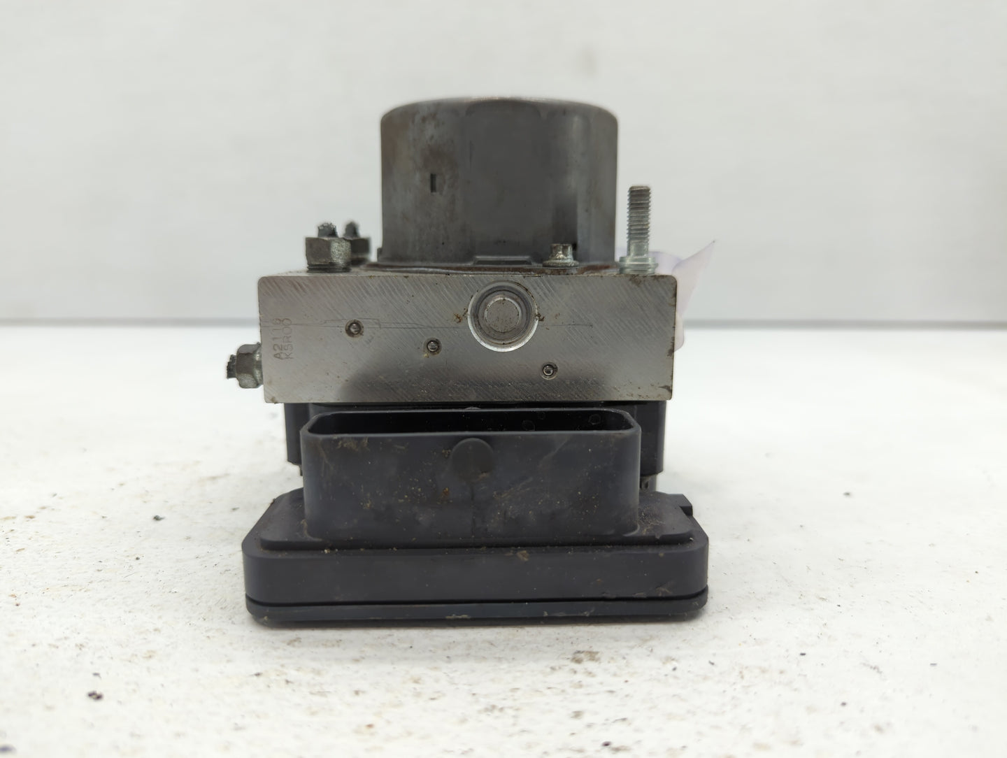 2013-2014 Subaru Xv ABS Pump Control Module Replacement P/N:27536FJ190 2265106452 Fits Fits 2013 2014 OEM Used Auto Parts - 