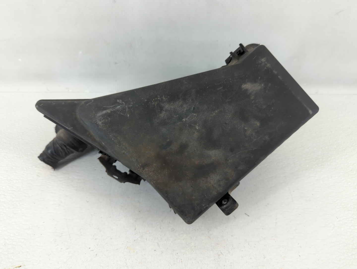 2013-2014 Subaru Xv Fusebox Fuse Box Panel Relay Module Fits Fits 2012 2013 2014 OEM Used Auto Parts - Oemusedautoparts1.com