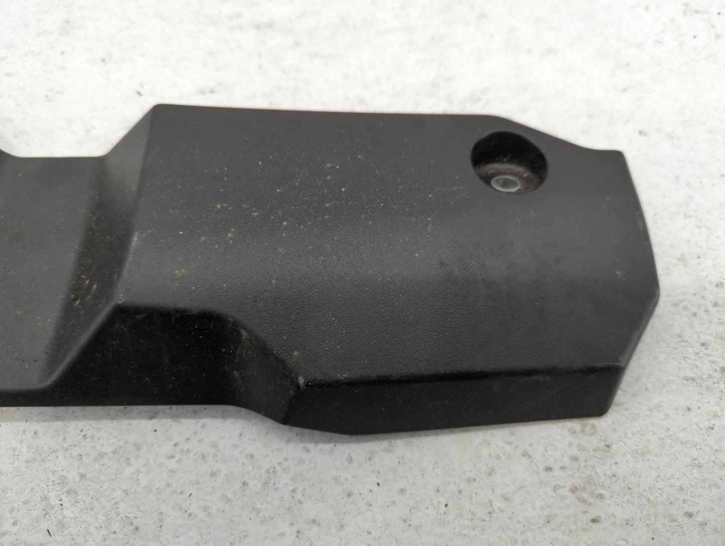 2014 Subaru Xv Engine Cover - Oemusedautoparts1.com