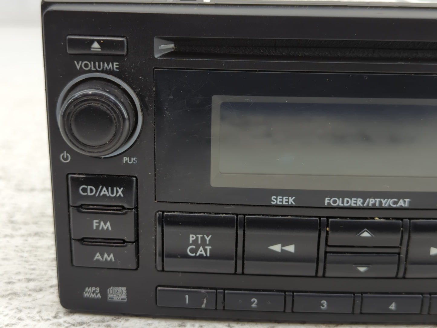2013-2014 Subaru Xv Radio AM FM Cd Player Receiver Replacement P/N:86201FJ620 Fits Fits 2012 2013 2014 OEM Used Auto Parts -