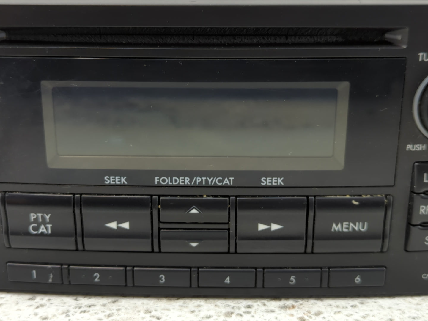 2013-2014 Subaru Xv Radio AM FM Cd Player Receiver Replacement P/N:86201FJ620 Fits Fits 2012 2013 2014 OEM Used Auto Parts -