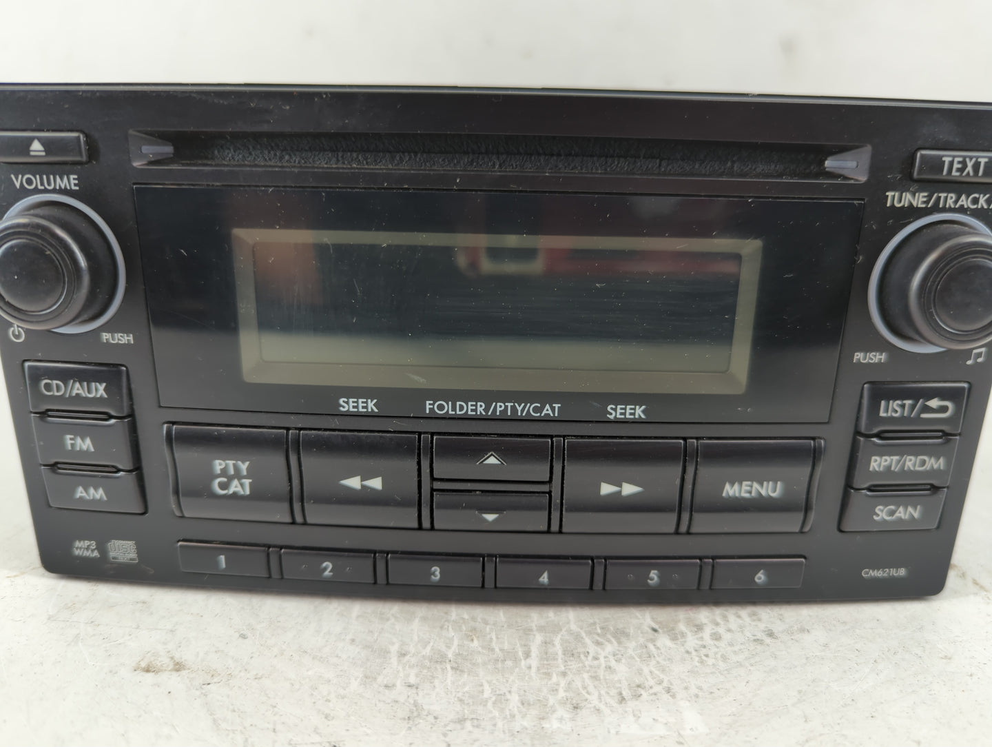 2013-2014 Subaru Xv Radio AM FM Cd Player Receiver Replacement P/N:86201FJ620 Fits Fits 2012 2013 2014 OEM Used Auto Parts -