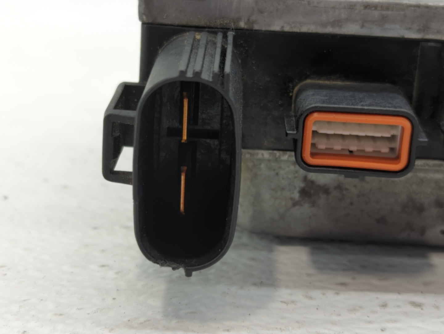2014 Subaru Xv Crosstrek Chassis Control Module Ccm Bcm Body Control - Oemusedautoparts1.com