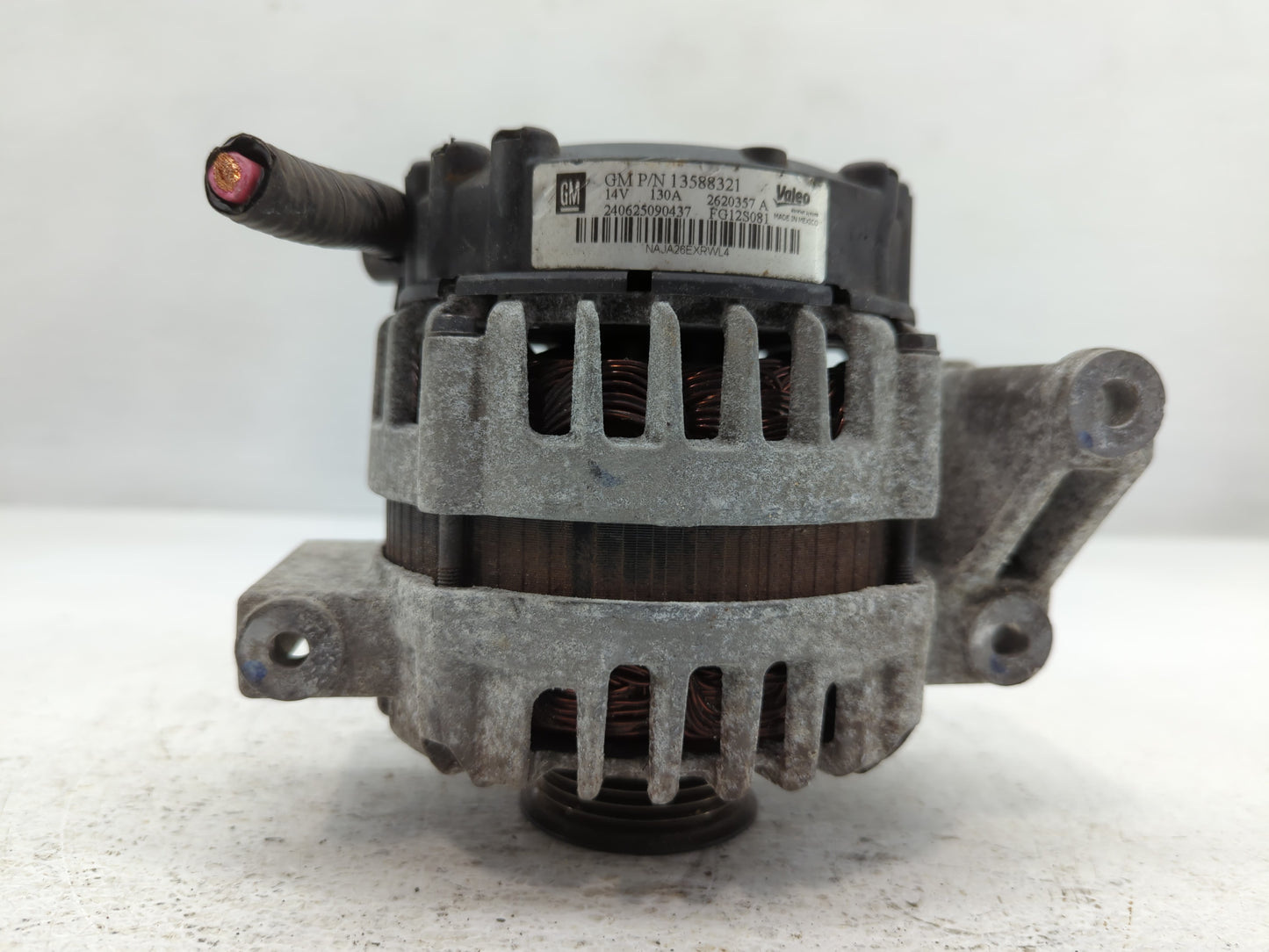 2014 Suzuki Verona Alternator Replacement Generator Charging Assembly Engine OEM P/N:13588321 Fits OEM Used Auto Parts - Oem