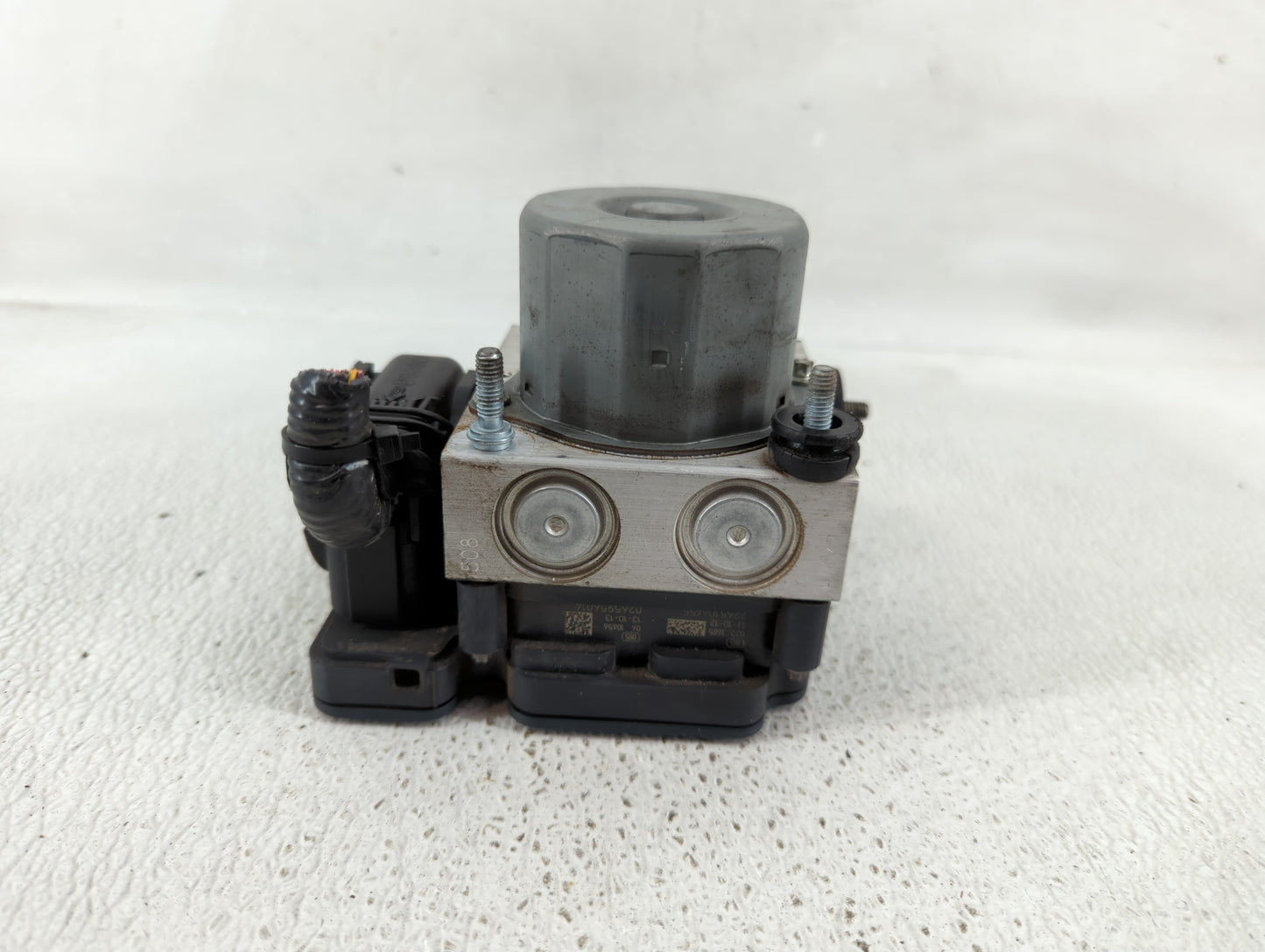 2013-2014 Toyota Avalon ABS Pump Control Module Replacement P/N:44040-07080 120703, 269 501 Fits Fits 2013 2014 OEM Used Aut