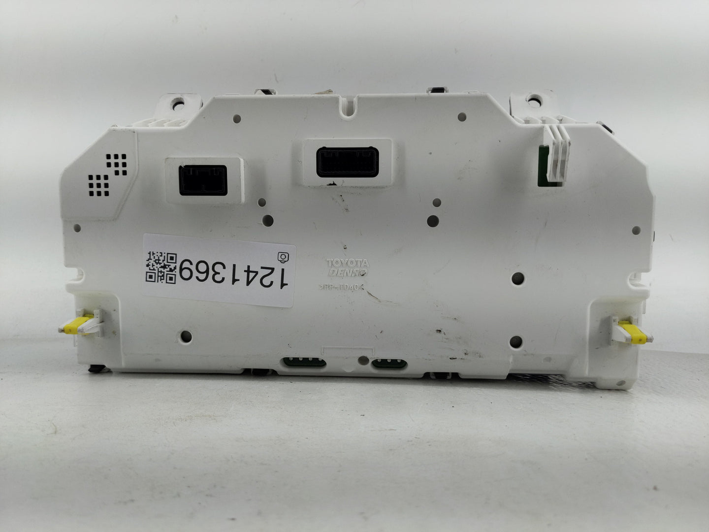 2013-2015 Toyota Avalon Instrument Cluster Speedometer Gauges P/N:83800-07511-00 Fits Fits 2013 2014 2015 OEM Used Auto Part