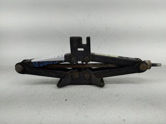 compare product 2014 Toyota Avalon Spare Scissor Car Jack