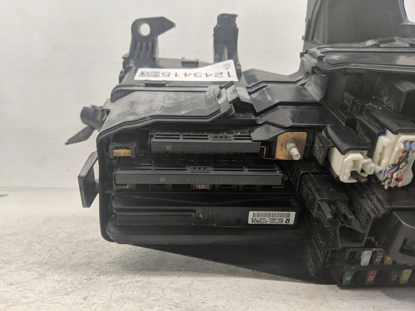 2013-2018 Toyota Avalon Fusebox Fuse Box Panel Relay Module P/N:82720-07080A 82641-33160 Fits Fits 2013 2014 2015 2016 2017 