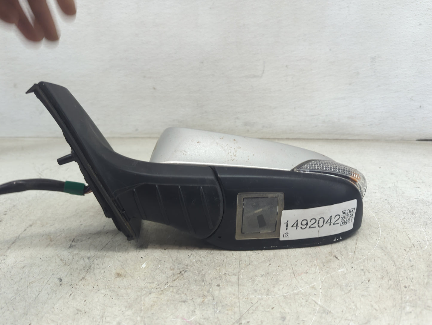 2013-2018 Toyota Avalon Driver Side View Mirror - Left Door Mirror OEM Used - Oemusedautoparts1.com