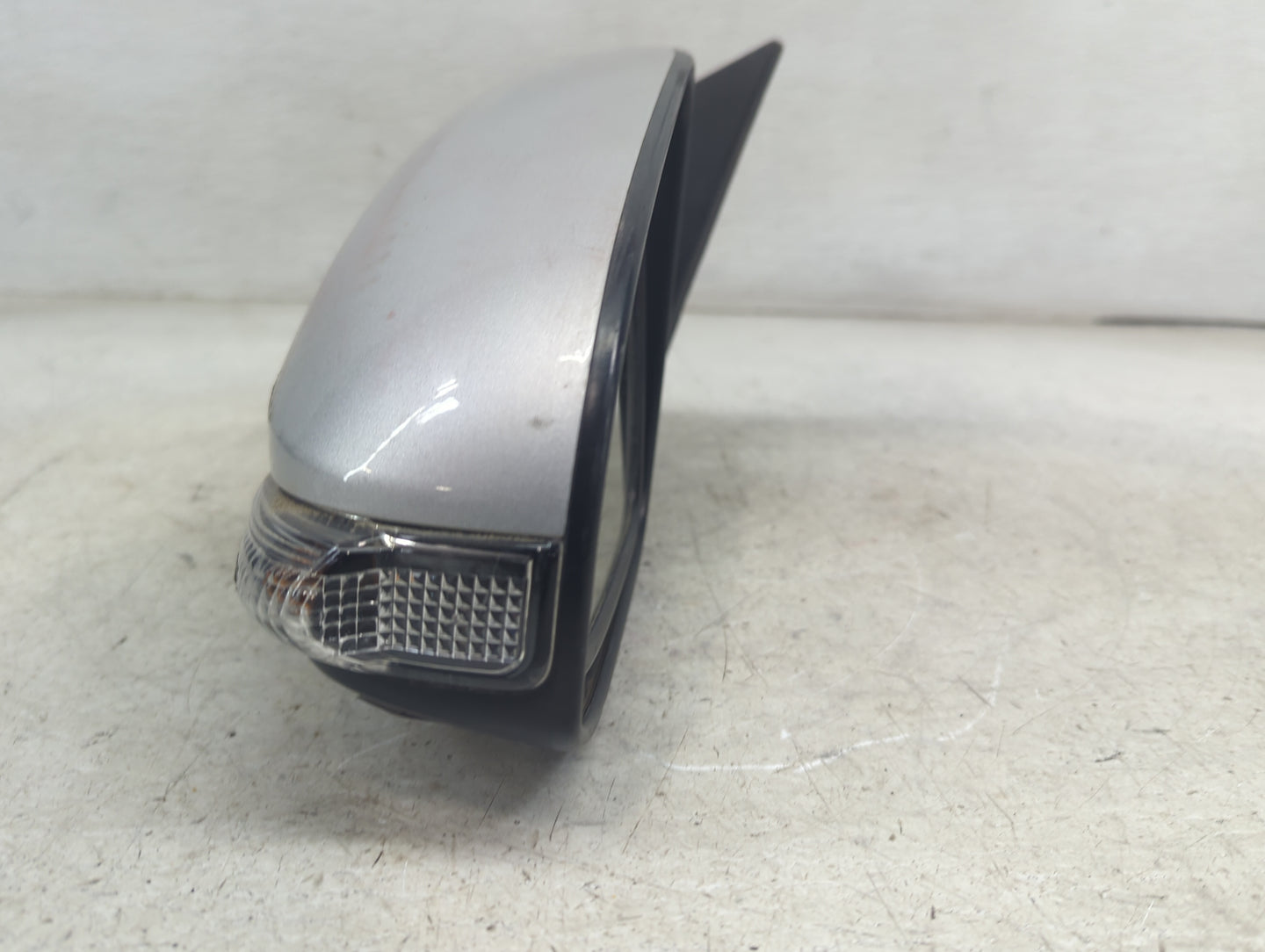 2013-2018 Toyota Avalon Driver Side View Mirror - Left Door Mirror OEM Used - Oemusedautoparts1.com
