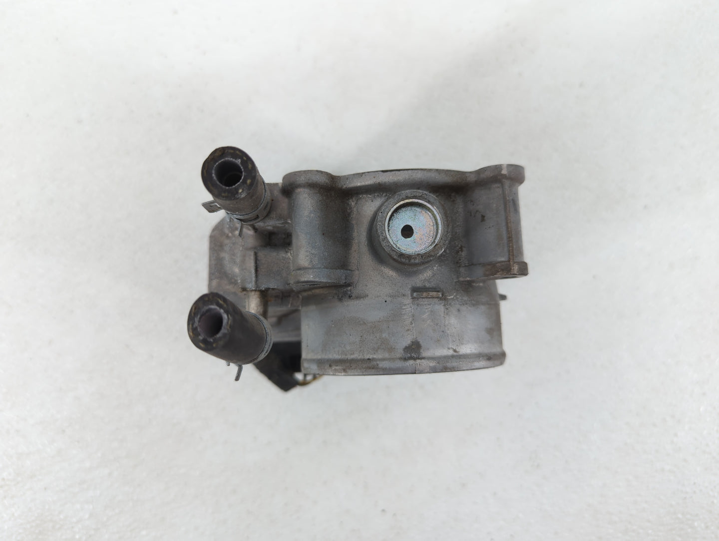 2005-2018 Toyota Avalon Throttle Body P/N:22030-0P050 22030-31030 Fits OEM Used Auto Parts - Oemusedautoparts1.com