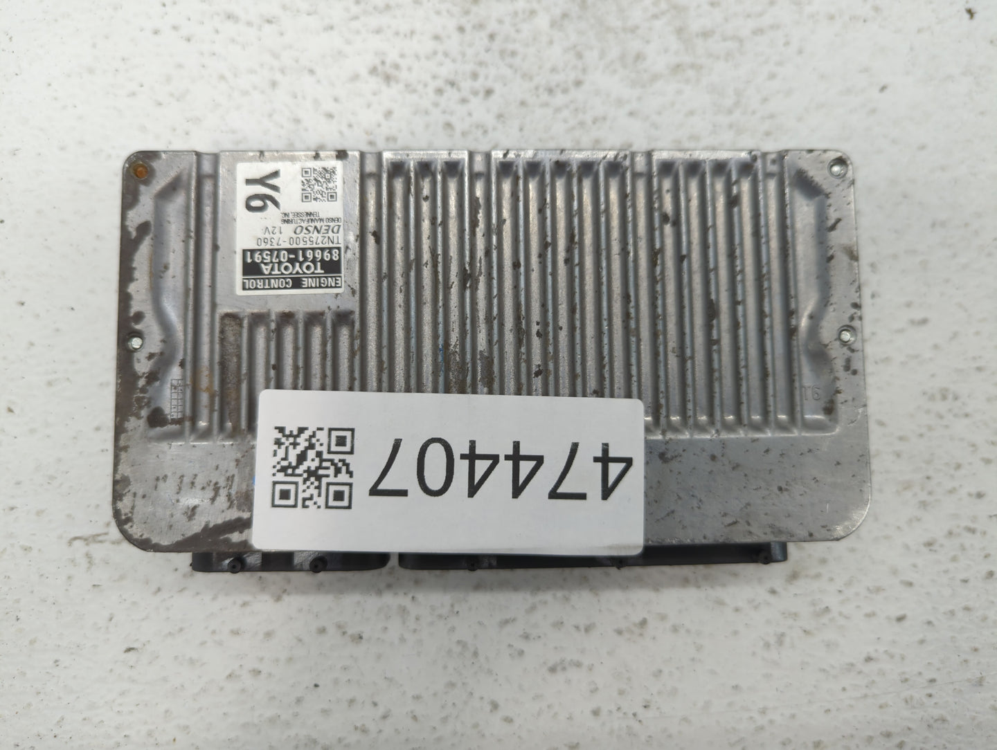 2013-2014 Toyota Avalon PCM Engine Control Computer ECU ECM PCU OEM P/N:89661-07591 89661-07590 Fits Fits 2013 2014 OEM Used
