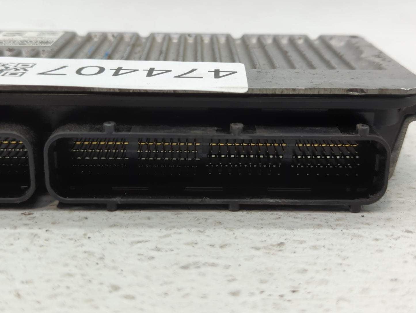 2013-2014 Toyota Avalon PCM Engine Control Computer ECU ECM PCU OEM P/N:89661-07591 89661-07590 Fits Fits 2013 2014 OEM Used