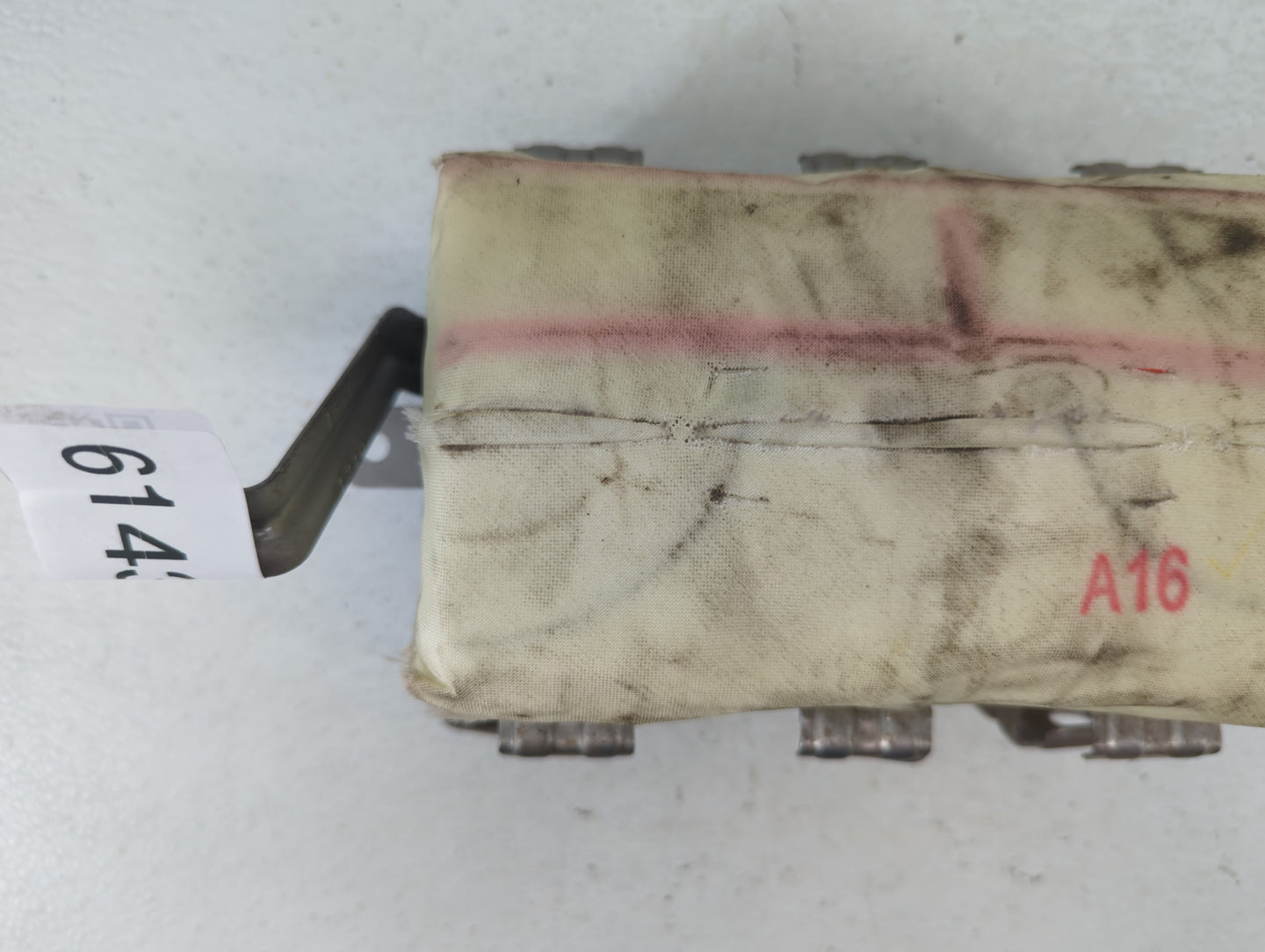 2013-2018 Toyota Avalon Air Bag Passenger Right Dashboard Oem - Oemusedautoparts1.com