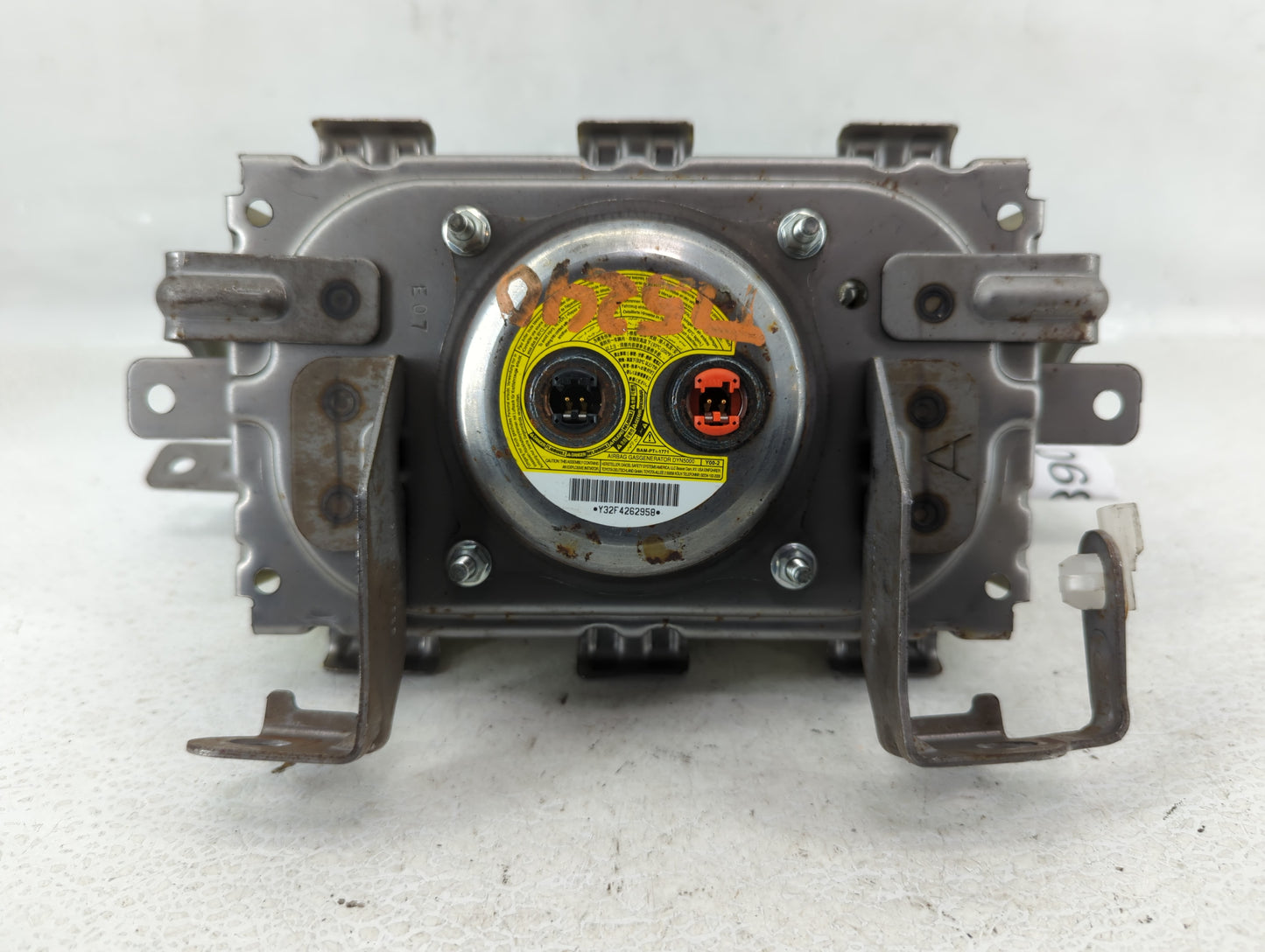 2013-2018 Toyota Avalon Air Bag Passenger Right Dashboard Oem - Oemusedautoparts1.com