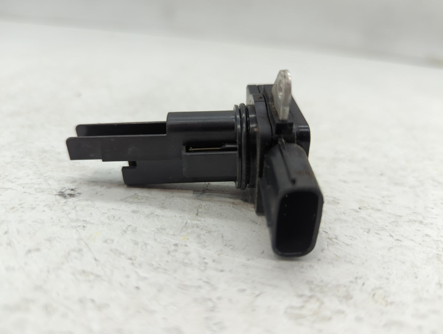 2013-2018 Toyota Avalon Mass Air Flow Meter Maf - Oemusedautoparts1.com