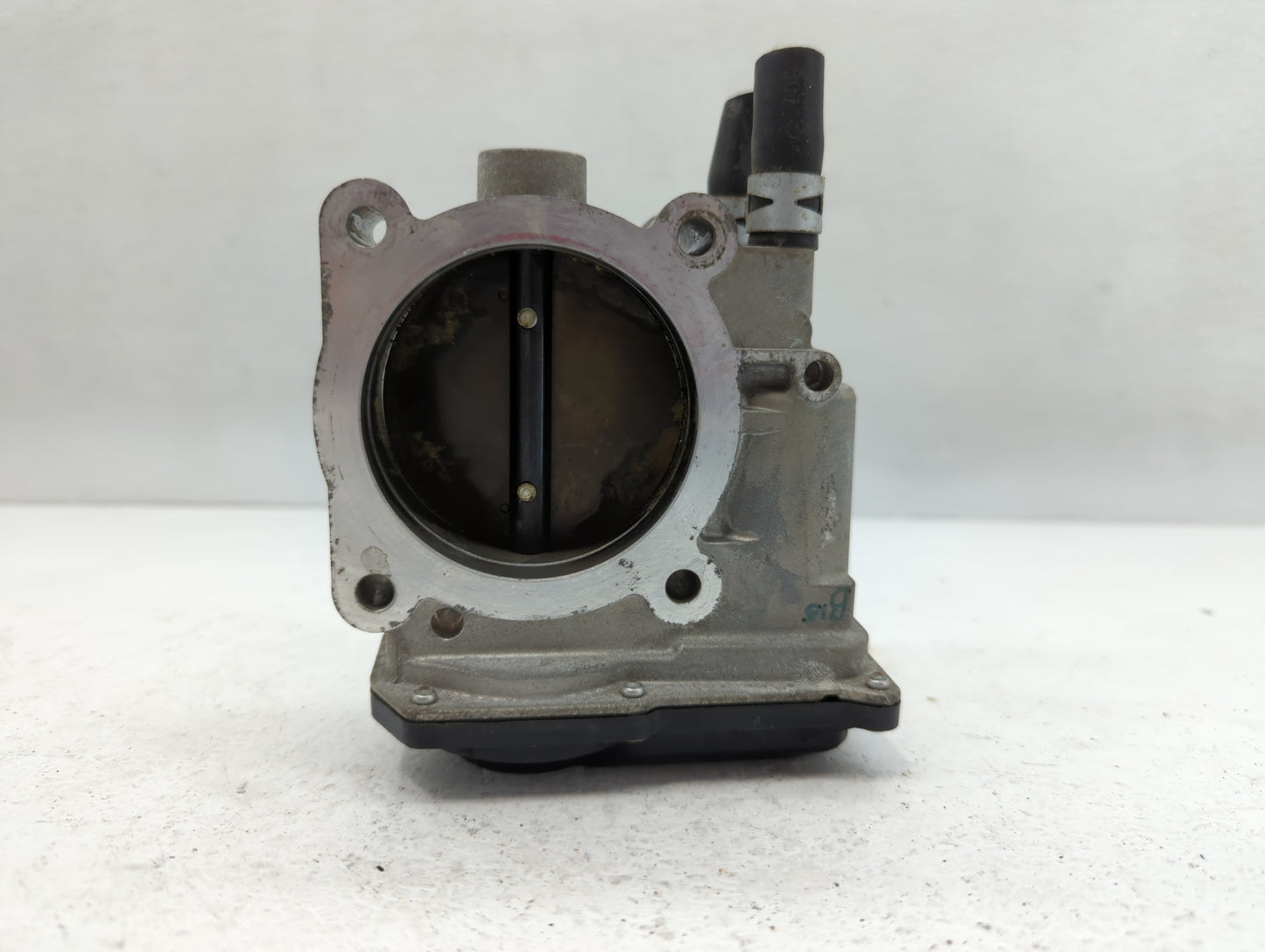 2005-2018 Toyota Avalon Throttle Body P/N:22030-0P050 Fits OEM Used Auto Parts - Oemusedautoparts1.com