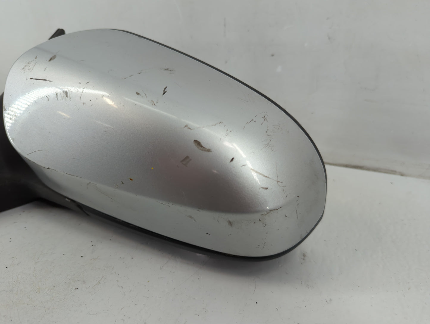 2012-2014 Toyota Camry Driver Side View Mirror - Left Door Mirror OEM Used - Oemusedautoparts1.com
