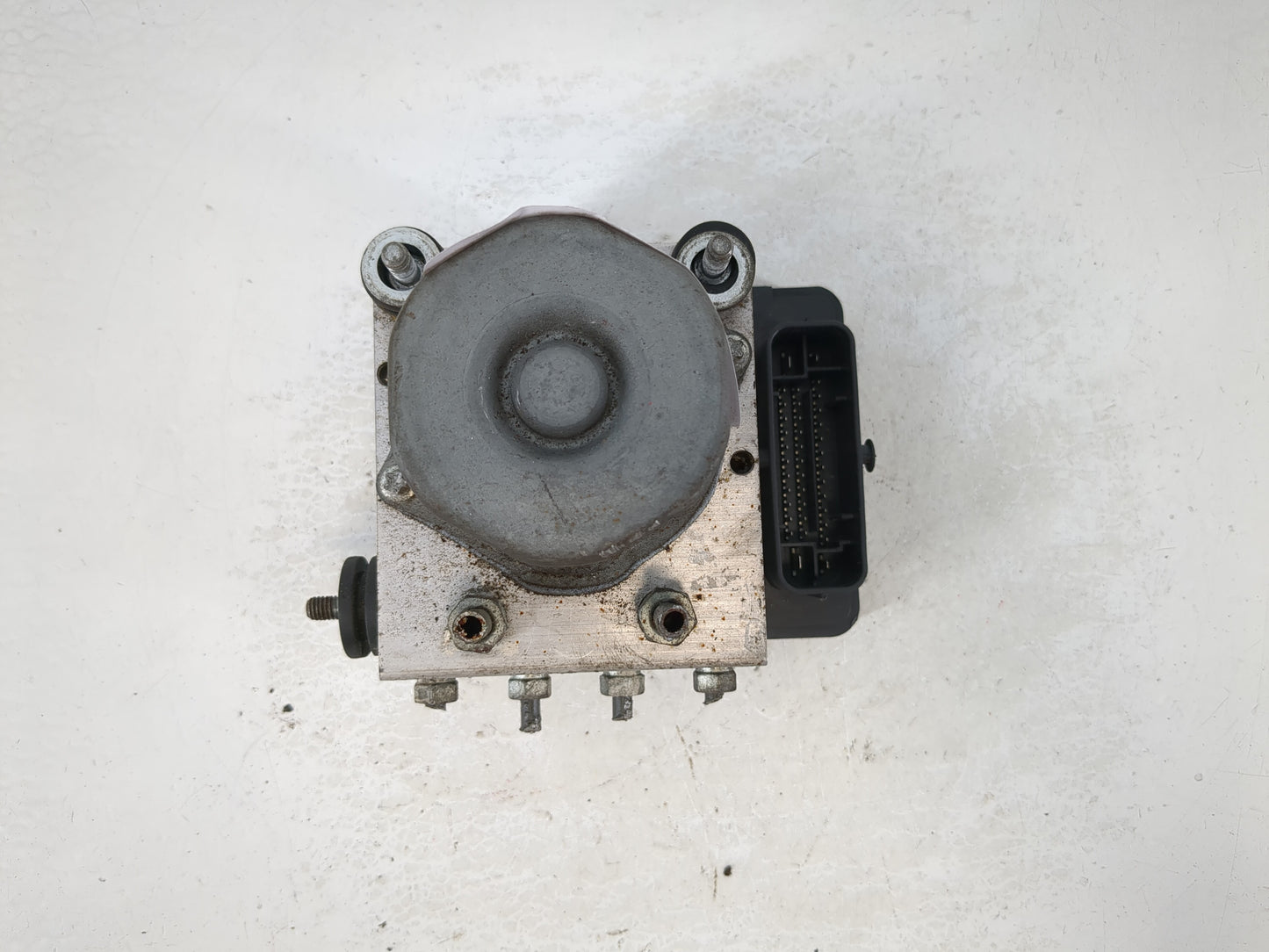 2013-2014 Toyota Camry ABS Pump Control Module Replacement P/N:44540 06080 Fits Fits 2013 2014 OEM Used Auto Parts - Oemused