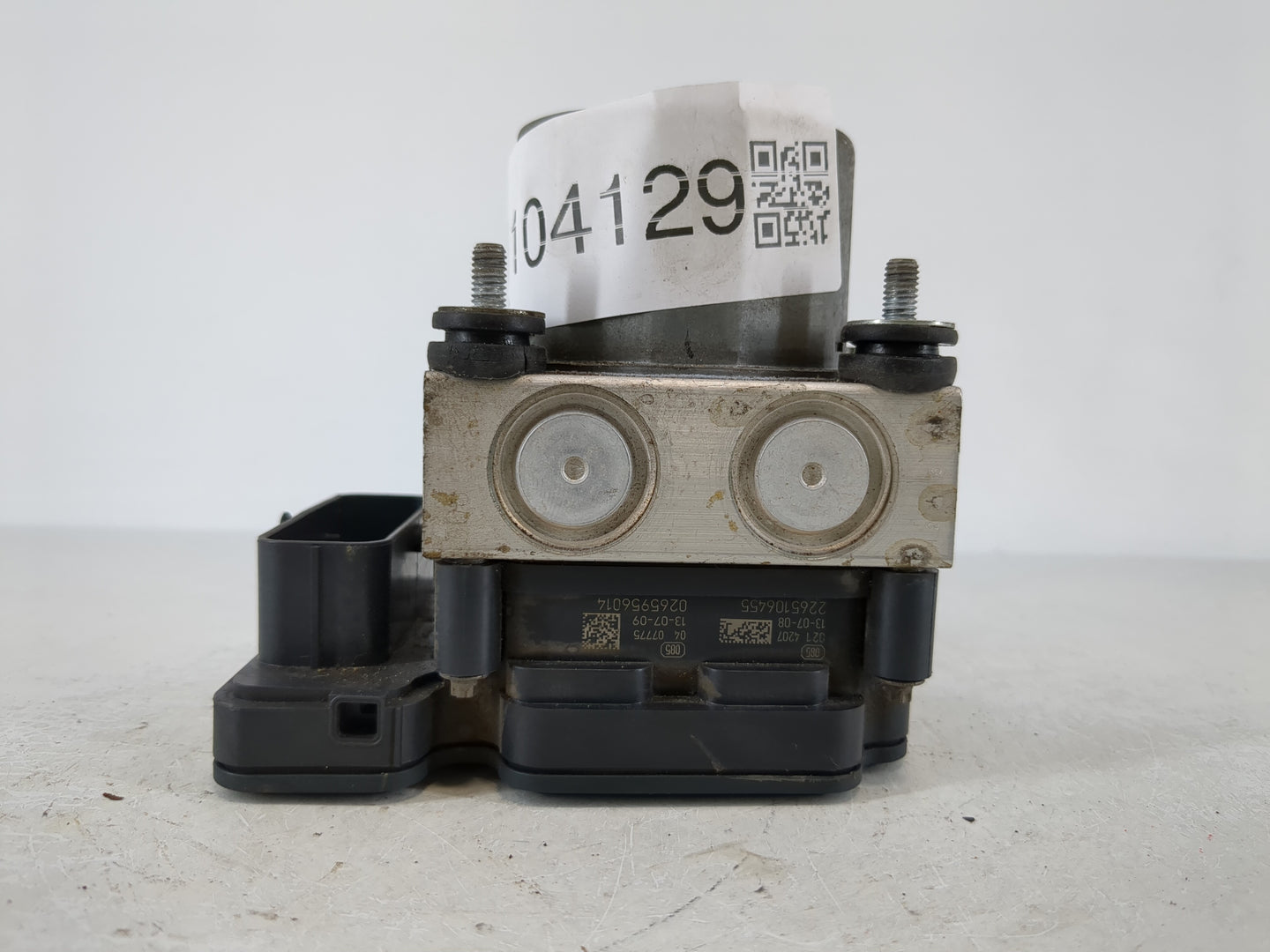 2013-2014 Toyota Camry ABS Pump Control Module Replacement P/N:44540 06080 Fits Fits 2013 2014 OEM Used Auto Parts - Oemused