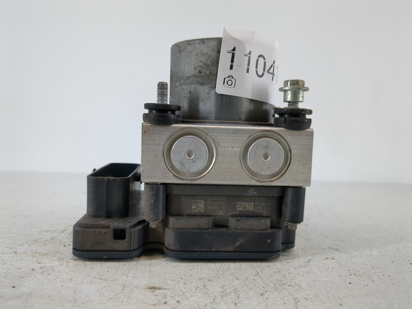 2013-2014 Toyota Camry ABS Pump Control Module Replacement P/N:269 501 44540-06100 Fits Fits 2013 2014 OEM Used Auto Parts -