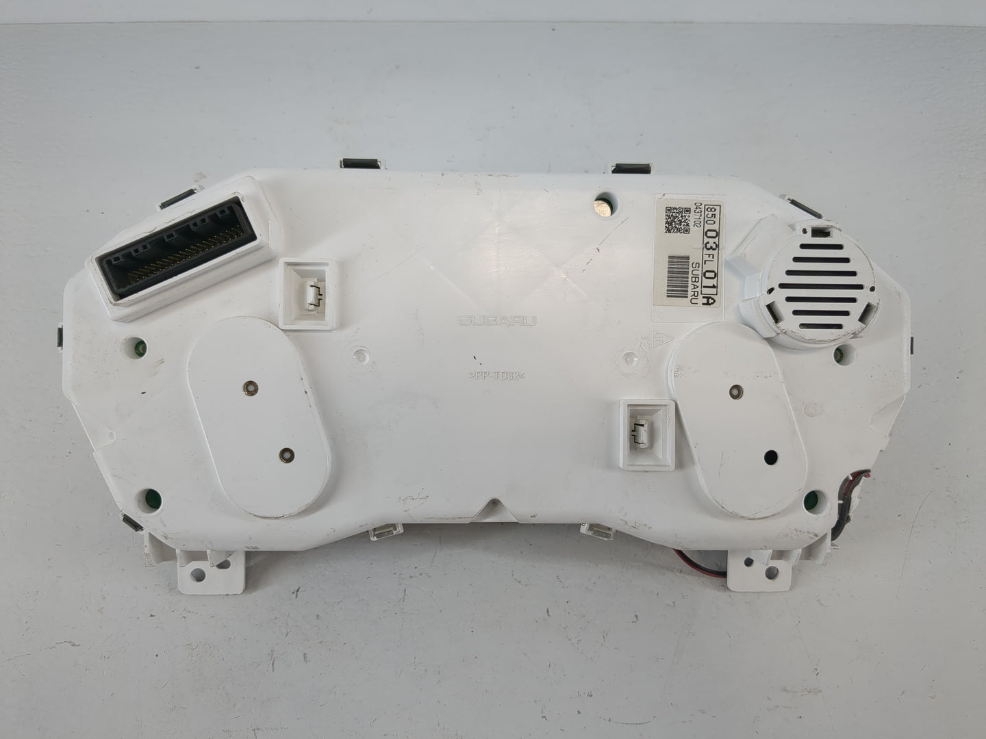 2013-2014 Toyota Camry Instrument Cluster Speedometer Gauges P/N:85003FL01A Fits Fits 2013 2014 OEM Used Auto Parts - Oemuse
