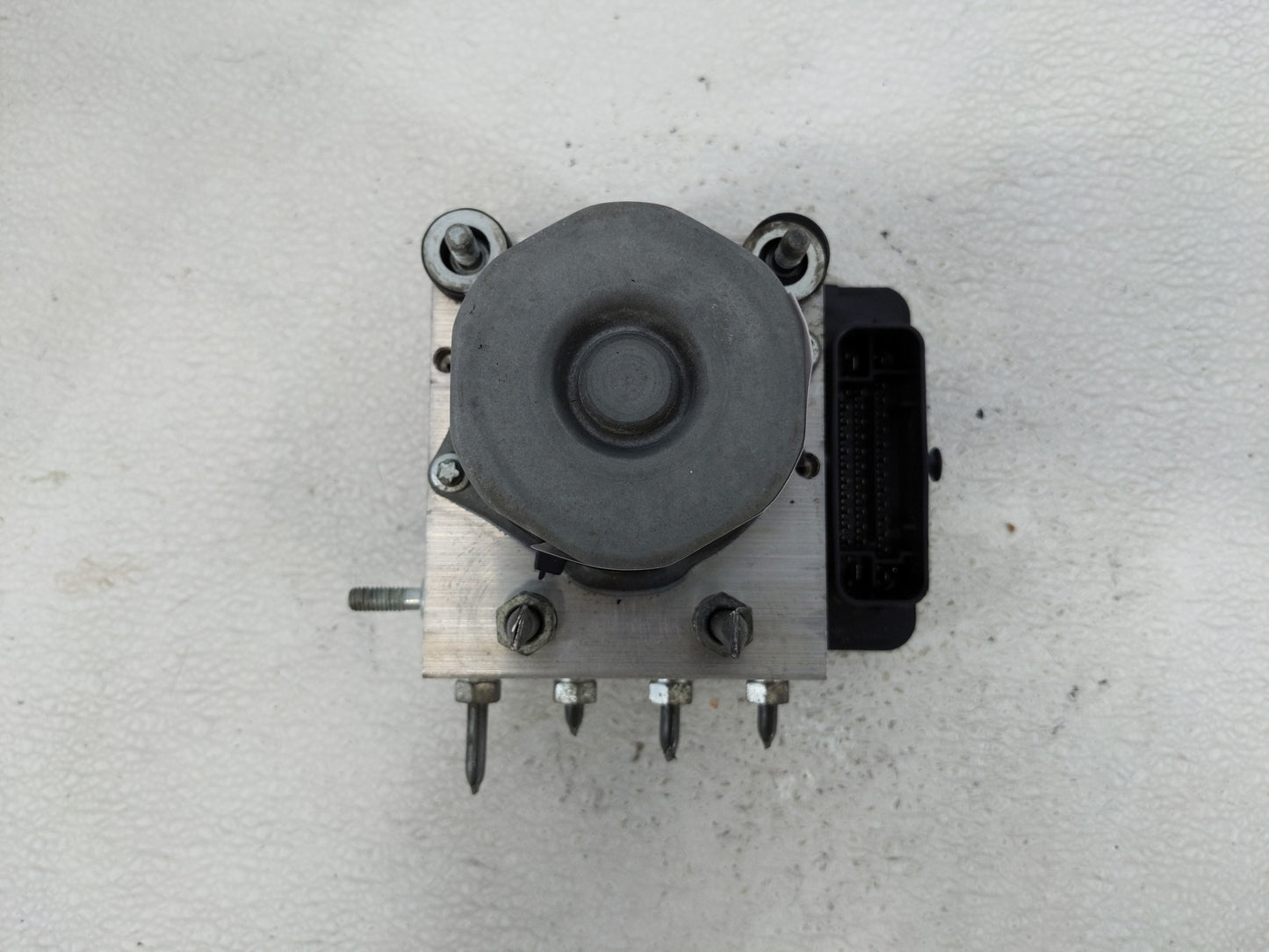 2013-2014 Toyota Camry ABS Pump Control Module Replacement P/N:44540-06080 Fits Fits 2013 2014 OEM Used Auto Parts - Oemused