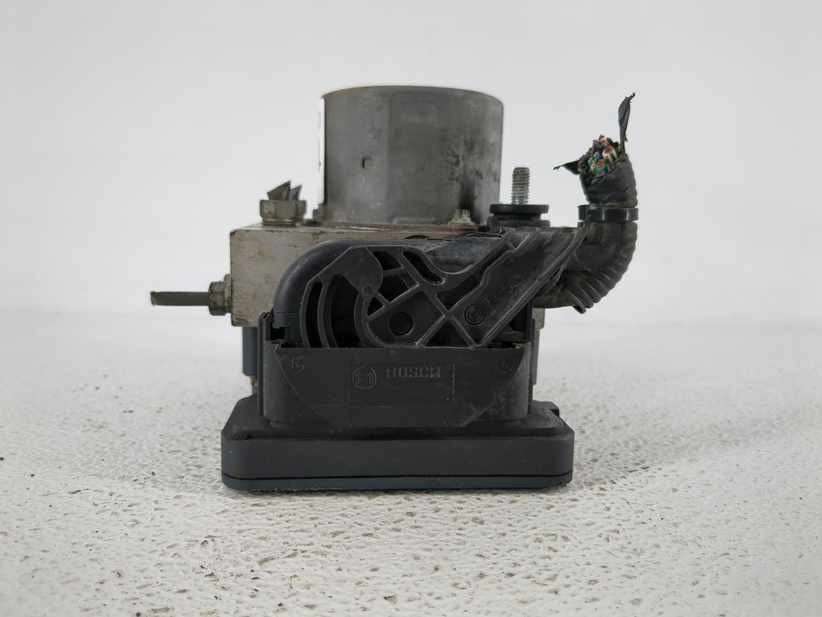 2013-2014 Toyota Camry Anti-Lock Brake ABS Pump Module Actuator OEM P/N:44540-06080 Fits Fits 2013 2014 OEM Used Auto Parts 