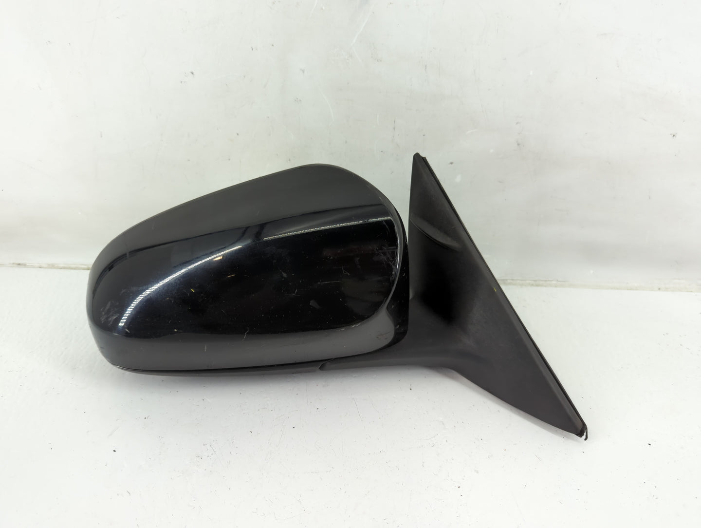 2012-2014 Toyota Camry Passenger Side View Mirror - Right Door Mirror OEM Used - Oemusedautoparts1.com